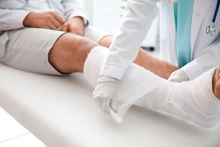 Broken Leg or Fracture Attorney, Image