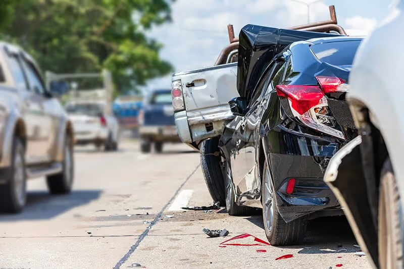 Why is Memorial Day so dangerous to travelers?, Image