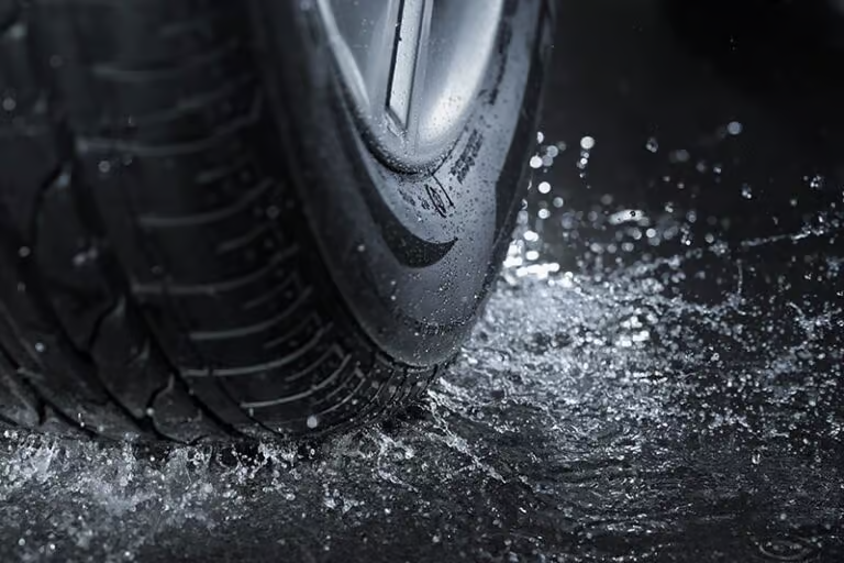 How Does Wet Pavement Contribute To Motor Vehicle Accidents, Image